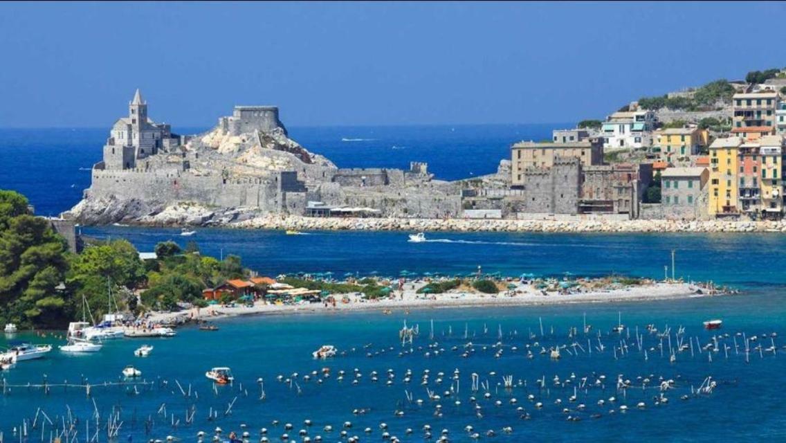 Cocoon, Atypical Flat In Historic Center & Breakfast Διαμέρισμα Sarzana Εξωτερικό φωτογραφία